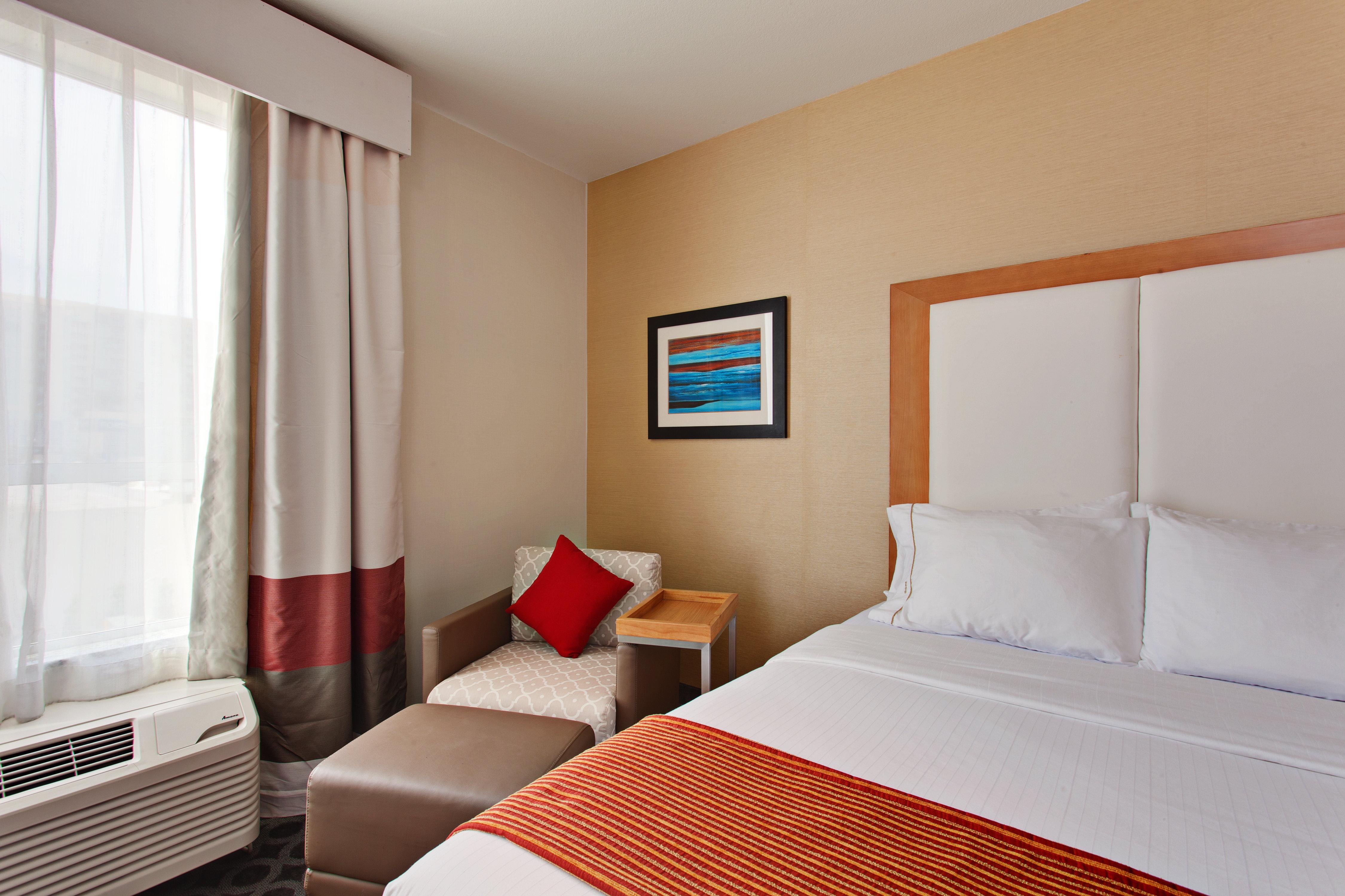 Holiday Inn Express North Hollywood - Burbank Area By Ihg Los Angeles Exteriör bild