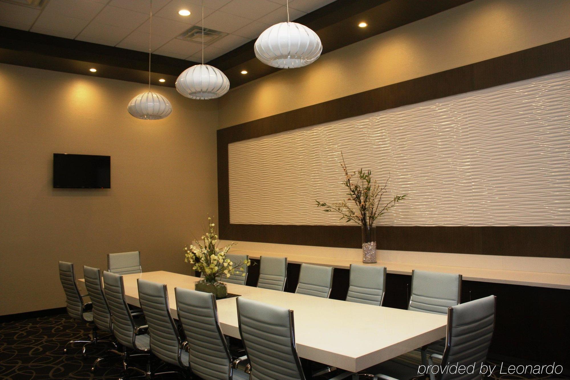 Holiday Inn Express North Hollywood - Burbank Area By Ihg Los Angeles Exteriör bild